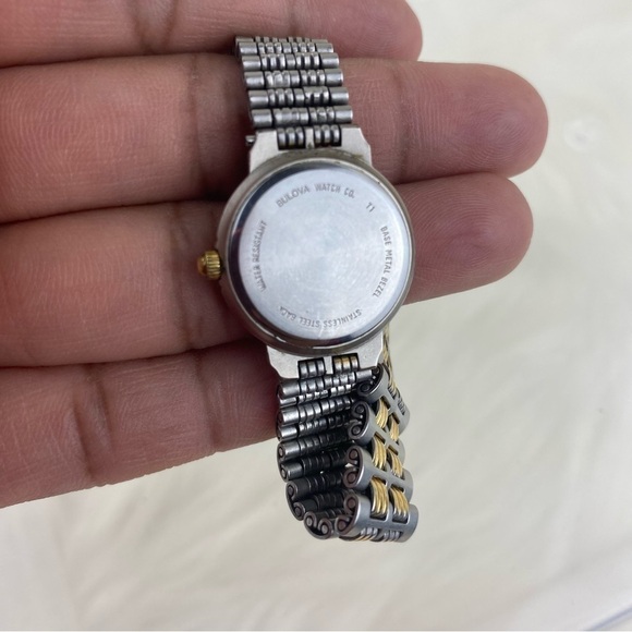 BULOVA WATCH - Picture 6 of 10